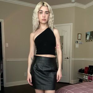 vintage black mini leather skirt